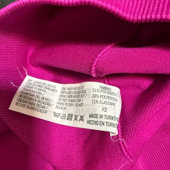 Alphalete Amplify legging—Magenta Size Small - Picture 2 of 6